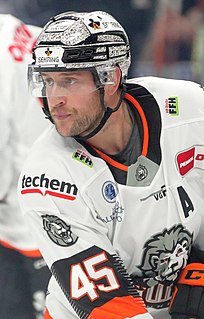 <span class="mw-page-title-main">Carson McMillan</span> Canadian ice hockey player