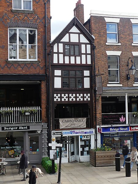 43 Bridge Street, Chester