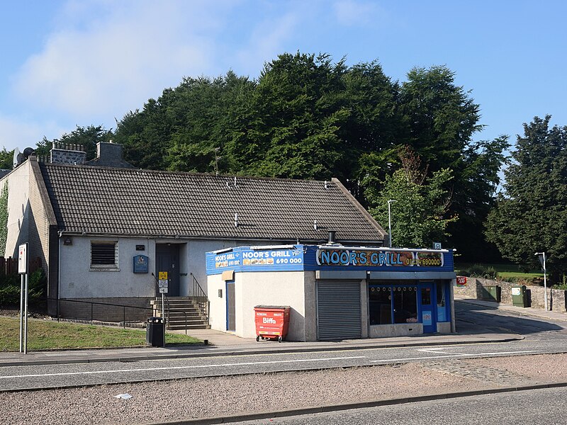 File:612 Club (and Noor's Grill), Great Northern Road, Aberdeen - geograph.org.uk - 5859357.jpg