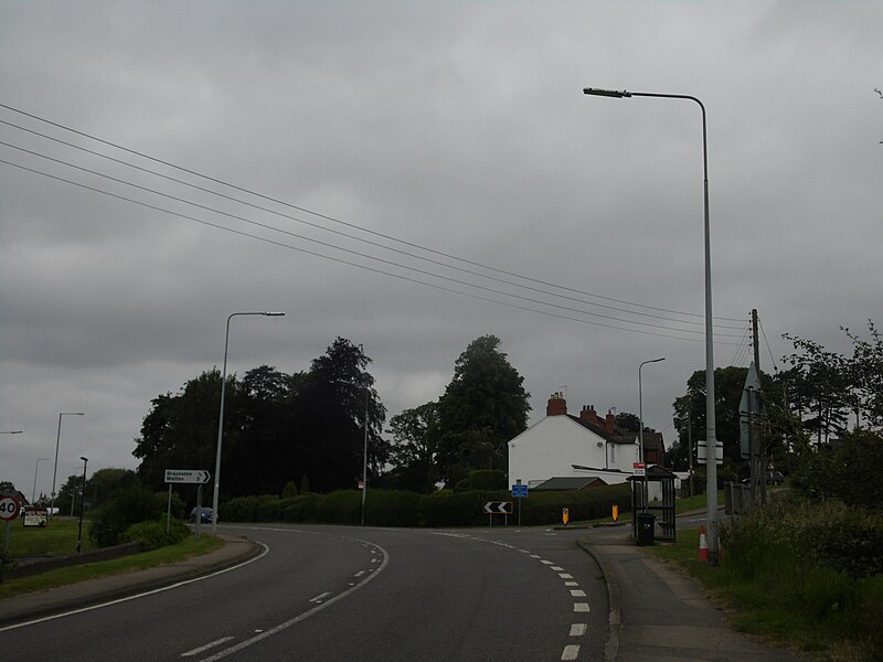 File:A45 London Road, Braunston - geograph.org.uk - 4055681.jpg