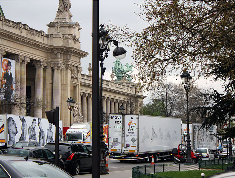 File:ARTPARIS@GrandPalais.jpg