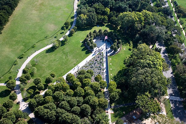 An aerial view of the Korean War Veterans Memorial