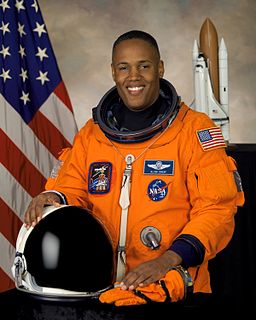 Alvin Drew American astronaut