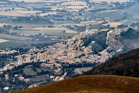 Assisi-from-Subasio.jpg