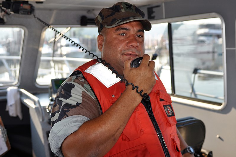 File:Boatswain Mate 2 Robert Quinones of the New York State Naval Militia.jpg