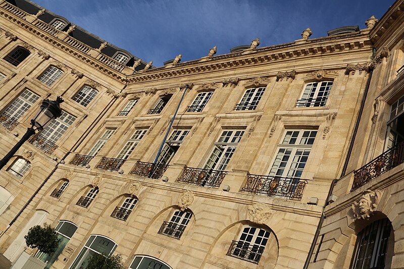 File:Bordeaux 100 65.jpg