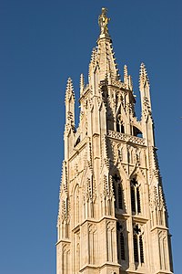 The Pey-Berland tower (15th century)