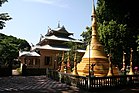 Buddhistischer Tempel auf Maheshkali Island, Bangladesj IMG 2545.jpg