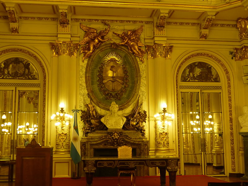 File:CABA - Monserrat - Casa Rosada - Salón Blanco 02.jpg