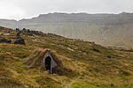 Thumbnail for File:Cabaña subterránea en la región de Búðahraun, Vesturland, Islandia, 2014-08-14, DD 046.JPG