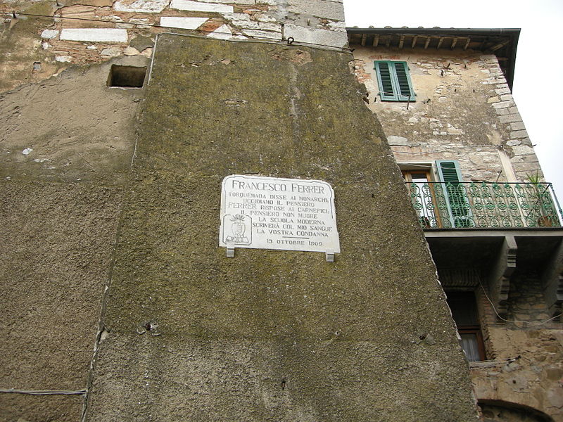 File:Campiglia marittima, targa francesco ferrer.JPG