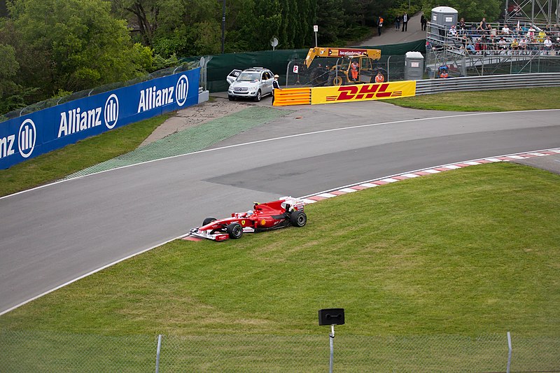 File:Canadian Formula 1 Grand Prix 2010 (4728712764).jpg