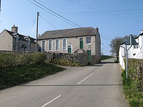 Chapel and house - geograph.org.uk - 1218358.jpg
