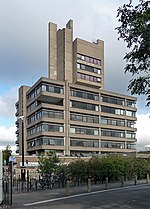 Thumbnail for File:Charles Wilson Building, University Road, Leicester - geograph.org.uk - 3120270.jpg