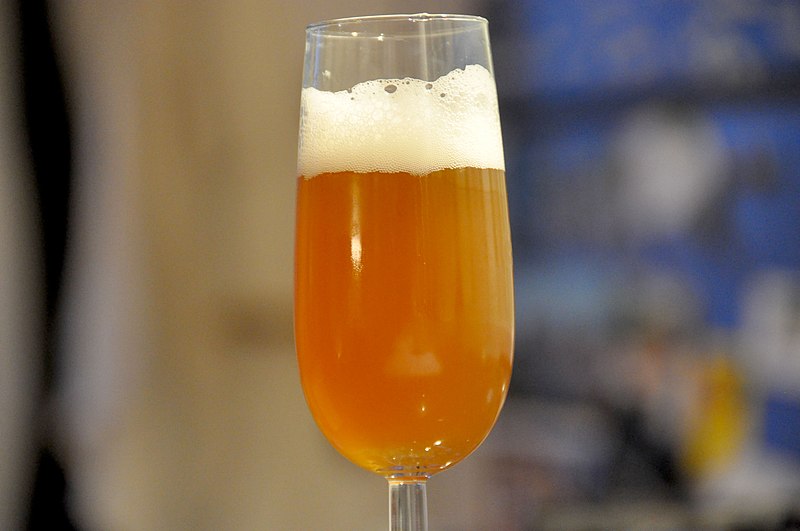 File:Chimay Blanc (4450950208).jpg