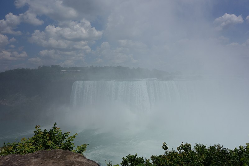 File:Chutes du Niagara DSC03926 (22224989639).jpg