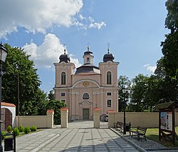 Gereja paroki.