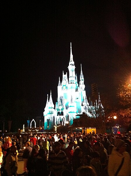 File:Cinderella's Castle 1.JPG