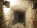 Az alagsorban lévő középkori zárófal töredéke