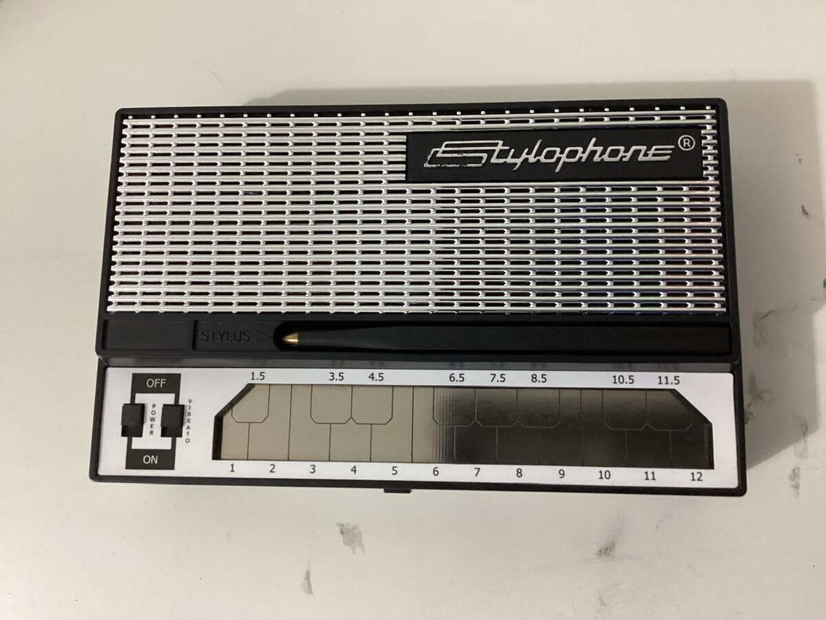 Ретро-синтезатор Stylophone 350s. Mini Stylophone. Стилофон х-1. Все виды Stylophone. Стилофон это