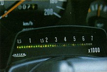 The LED revolution counter of a series 2 Talbot Horizon Cuentarevoluciones.jpg