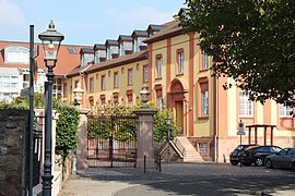 Schloss Kirchheimbolanden сегодня является домом престарелых
