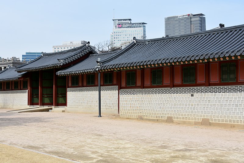 File:Deoksugung Palace, Seoul (27) (41116068911).jpg