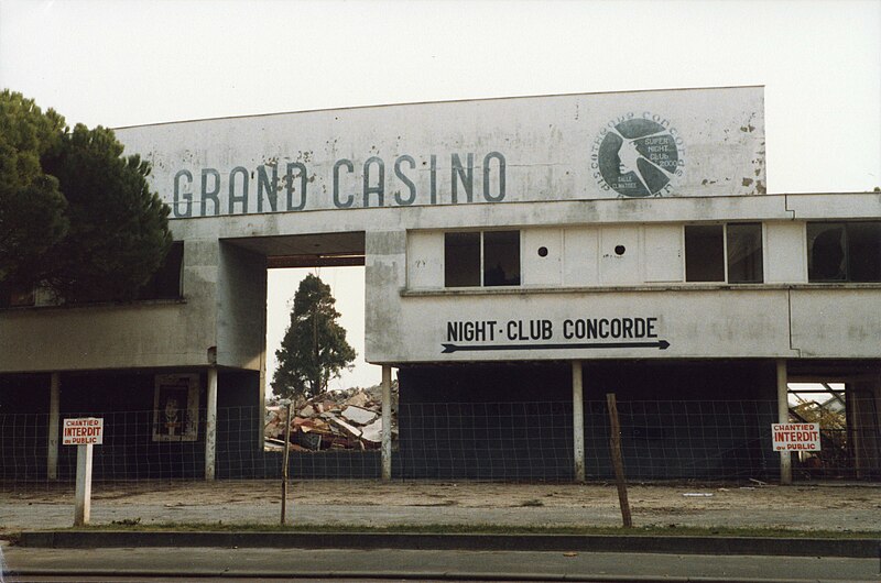 File:Destruction casino-3.jpg