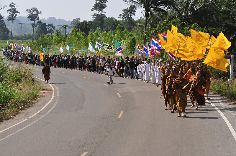 File:Dhammayietra for The Nature ; Thailand.jpg