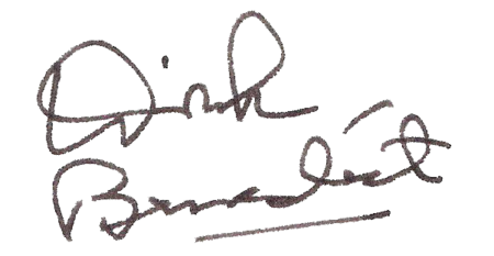 Dirk Benedict (signature).png