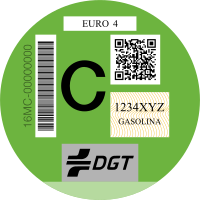 Distintivos de la DGT: clasificación y significado de las