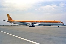 Douglas DC-8 de Surinam Airways en el Aeropuerto de Faro (1986)