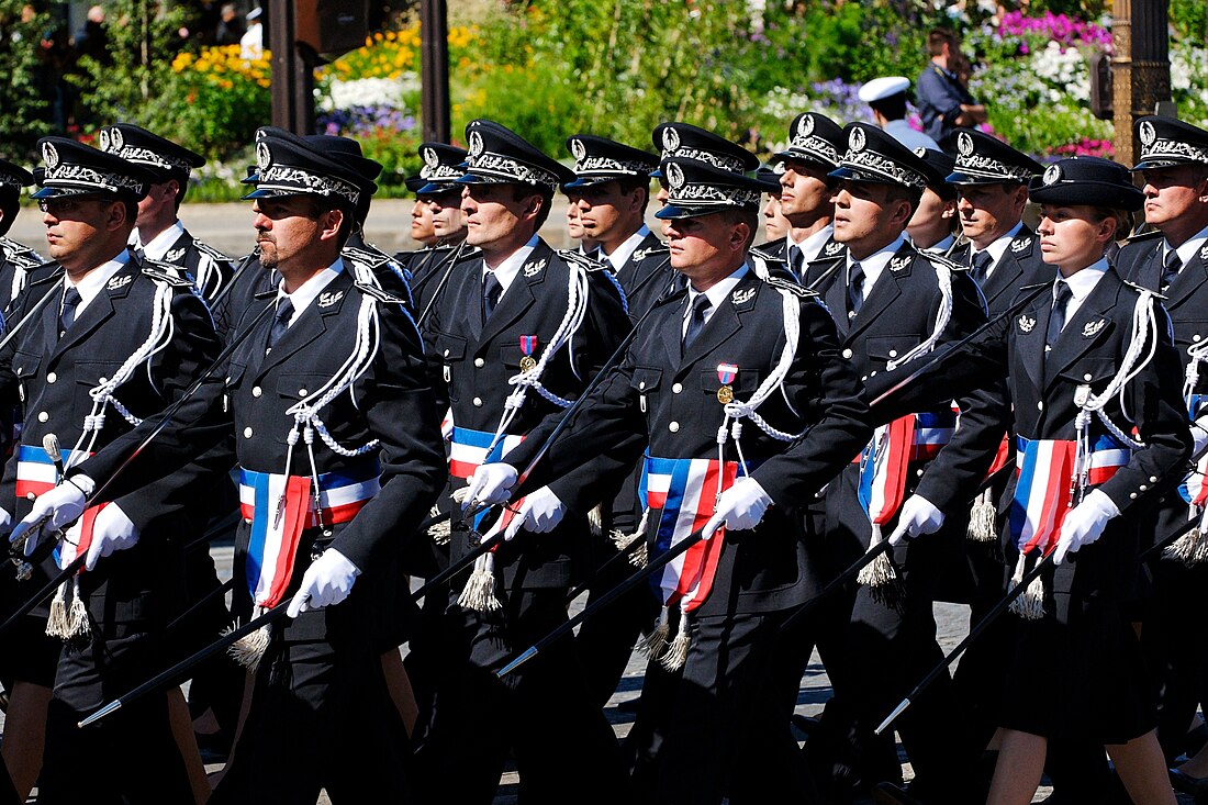 Commissaire de police