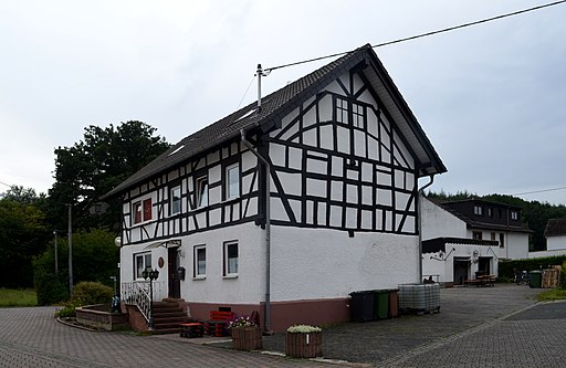 Eschelbach, Lilienstraße 2