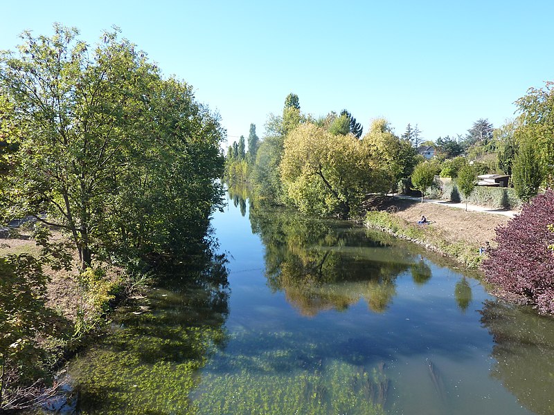 File:FFM Nidda Roedelheimbruecke 04.jpg