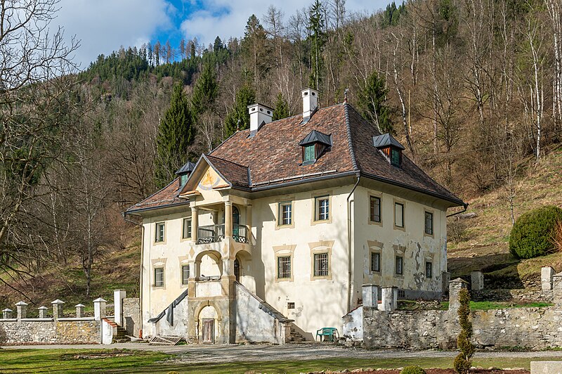 File:Feldkirchen Lang 4 Ansitz Lang SO-Ansicht 16032024 0888.jpg