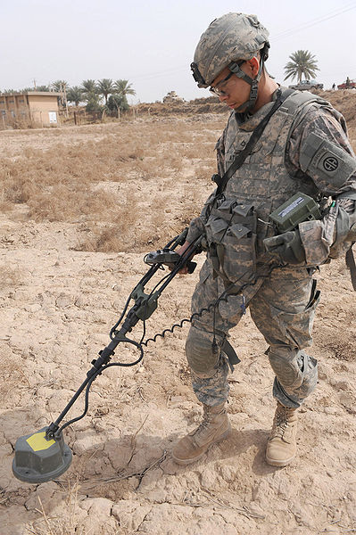 File:Flickr - The U.S. Army - mine detection.jpg