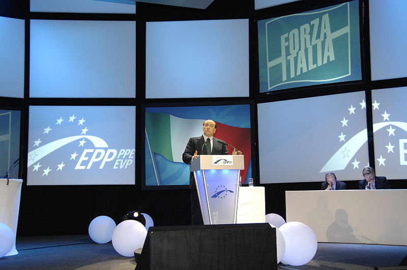 File:Flickr - europeanpeoplesparty - EPP Congress Warsaw (258).jpg