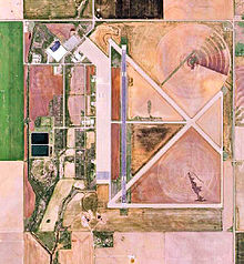 Frederick Regional Airport OK 2006 USGS.jpg