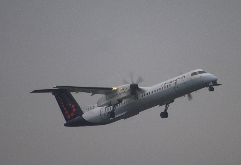 File:G-ECOH De Havilland Canada DHC-8-402Q Dash 8 (cn 4221) Brussels Airlines (Flybe - British European). (7333715242).jpg