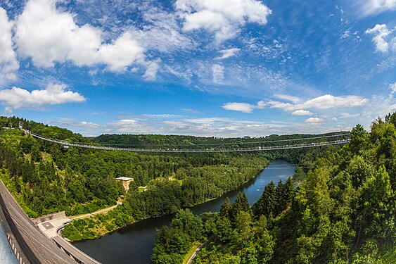 Fussgängerhängebrücke im Harz, 2017 längste Fußgängerbrücke der Welt