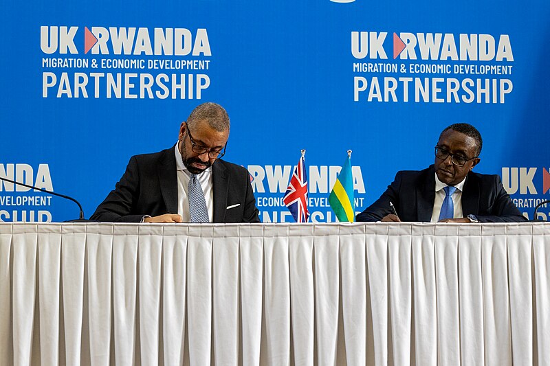 File:Home Secretary James Cleverly visits Rwanda on 5 December 2023 - 5.jpg