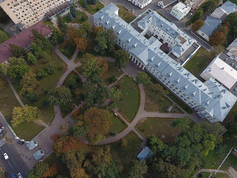 File:Hospital and park (drone view) - Poltava 0184.jpg