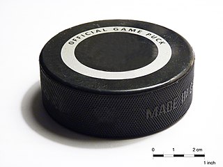 <span class="mw-page-title-main">Hockey puck</span> Sports equipment for ice hockey