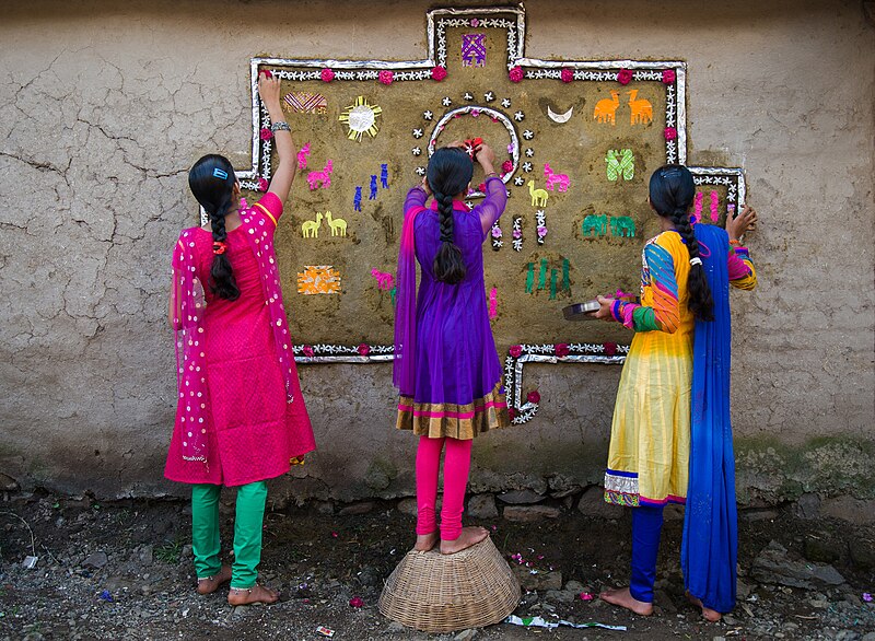 File:Indian Rural art.jpg