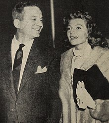 James Hill y Rita Hayworth, 1958.jpg