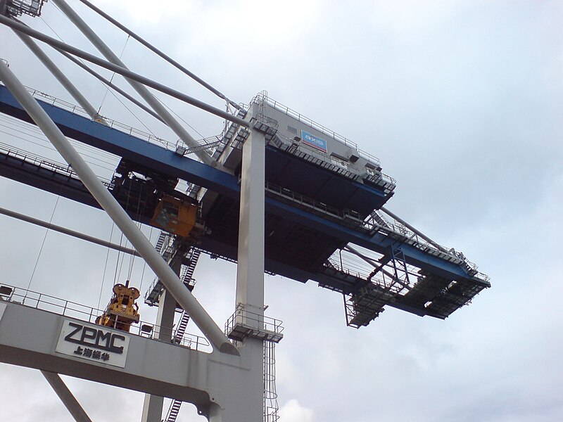 File:K Crane Visit ZPMC In Ports of Auckland I.jpg