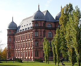 Karlsruhen schloss gottesau.jpg