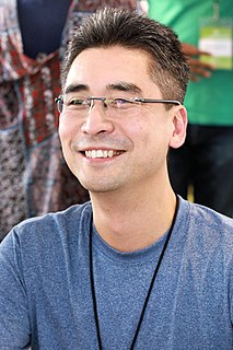 Kazu Kibuishi Japanese American animator, comics creator, illustrator