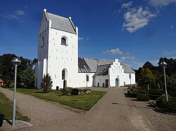 Kirche Albæk.jpg